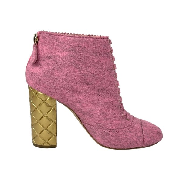 CHANEL 15A Pink Felt Ankle Booties Gold Quilted Block Heel IT 38, US 8 A G30906 - Picture 8 of 16